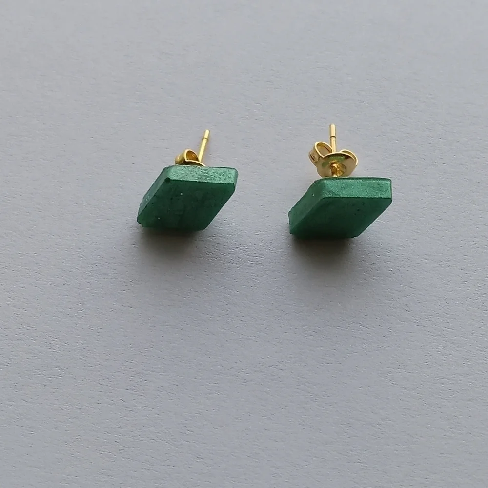 5/$25 CLEARANCE -Green resin diamond stud earrings